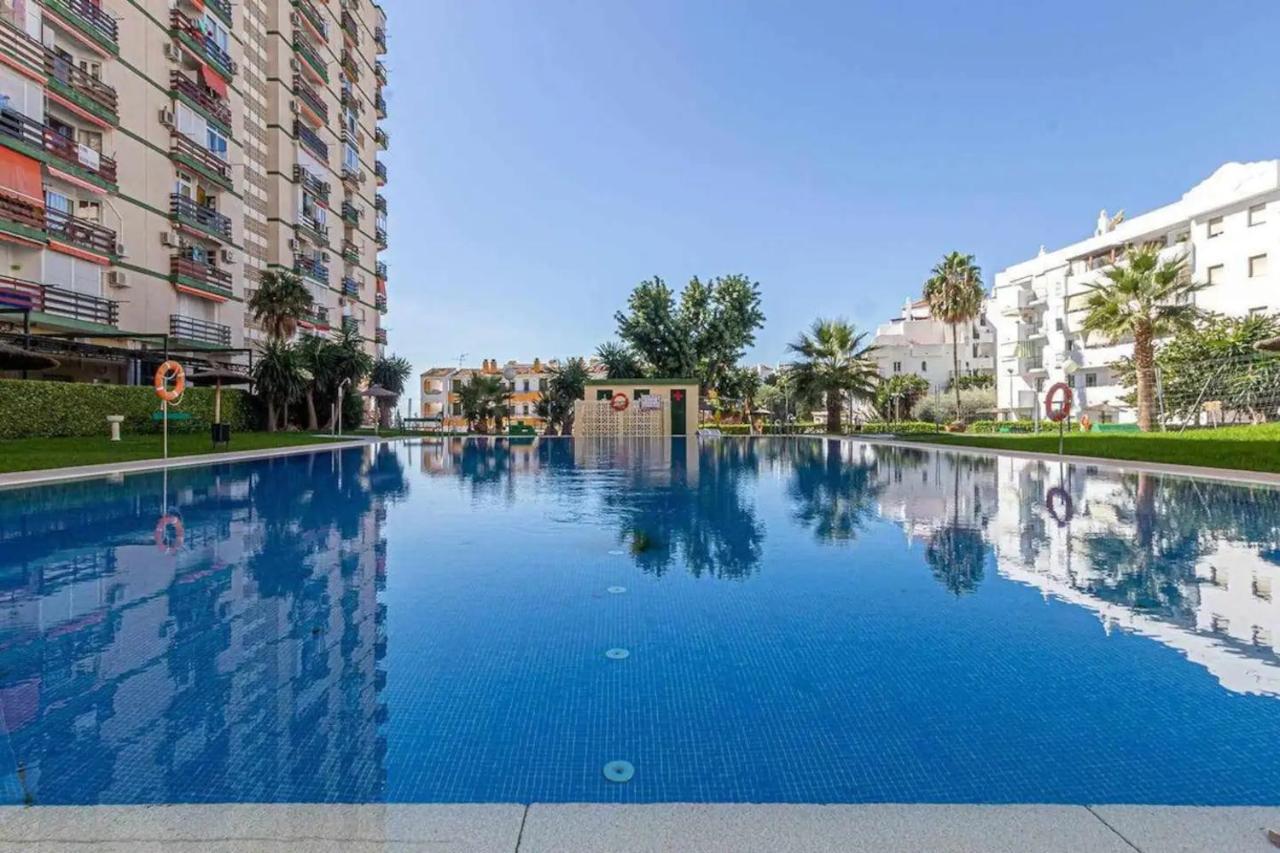 Estudio Turistico En Benalmadena A 200 Mts Del Mar エクステリア 写真